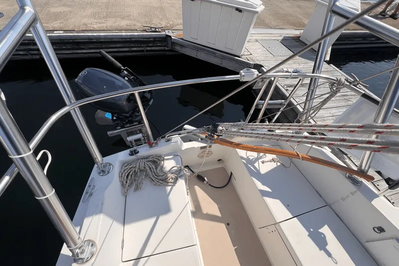 Slide: The Image of Catalina 25 POP TOP 1987 - 10