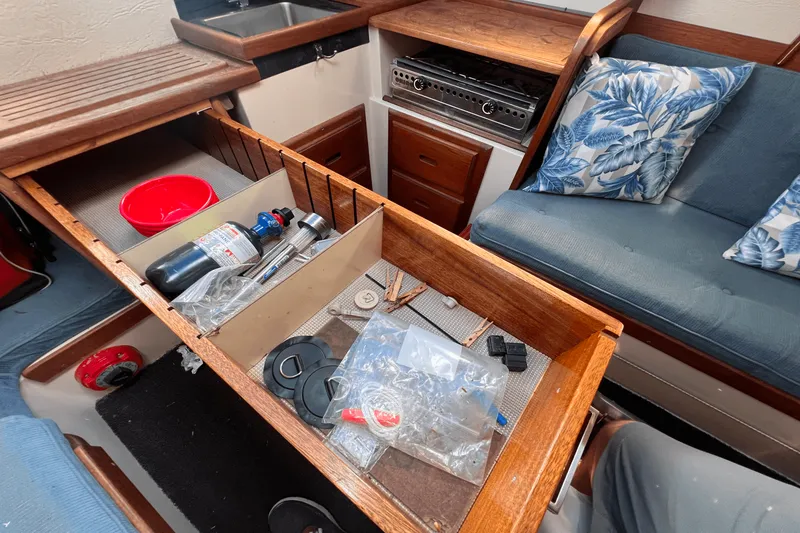 Slide: The Image of Catalina 25 POP TOP 1987 - 22