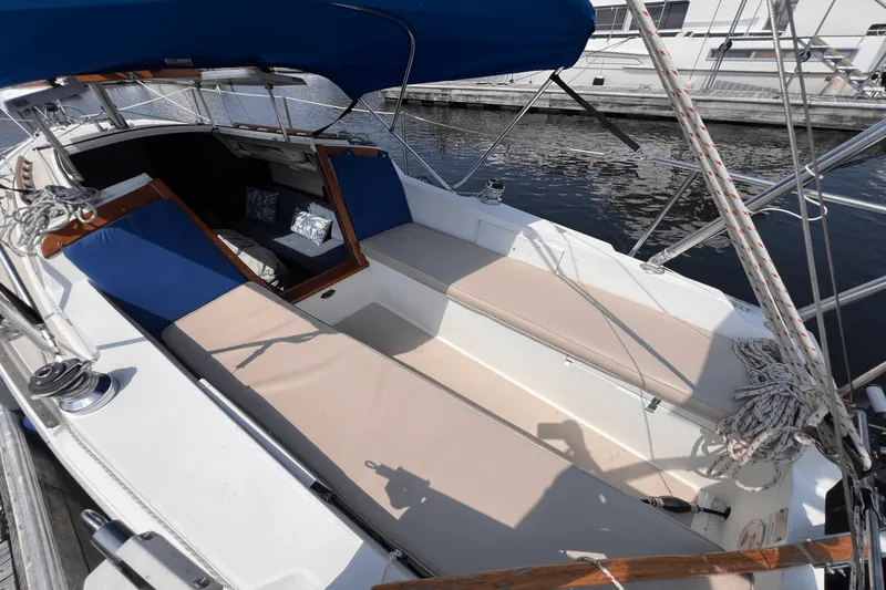 Slide: The Image of Catalina 25 POP TOP 1987 - 27