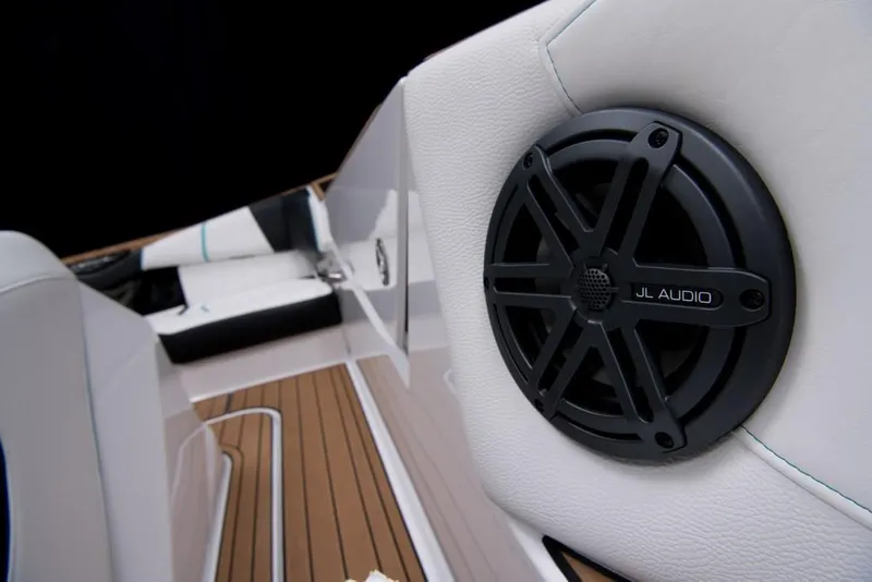 Slide: The Image of Nautique Ski Nautique 2023 - 54