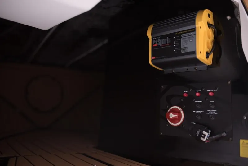 Slide: The Image of Nautique Ski Nautique 2023 - 55