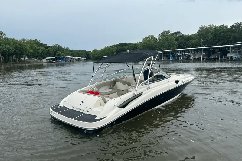 Slide: The Image of Sea Ray 270 SUNDECK 2006 - 2