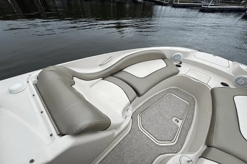 Slide: The Image of Sea Ray 270 SUNDECK 2006 - 21