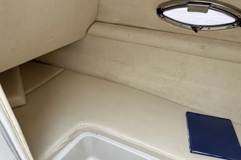 Slide: The Image of Sea Ray 270 SUNDECK 2006 - 6