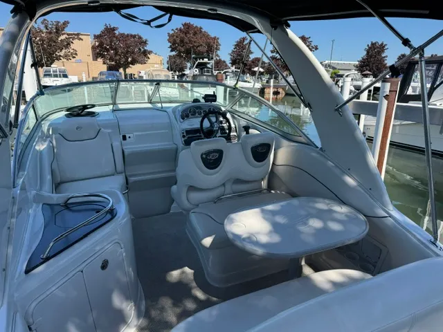 Slide: The Image of Crownline Boats 270 CR 2005 - 33