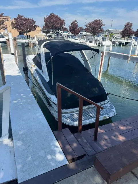 Slide: The Image of Crownline Boats 270 CR 2005 - 4