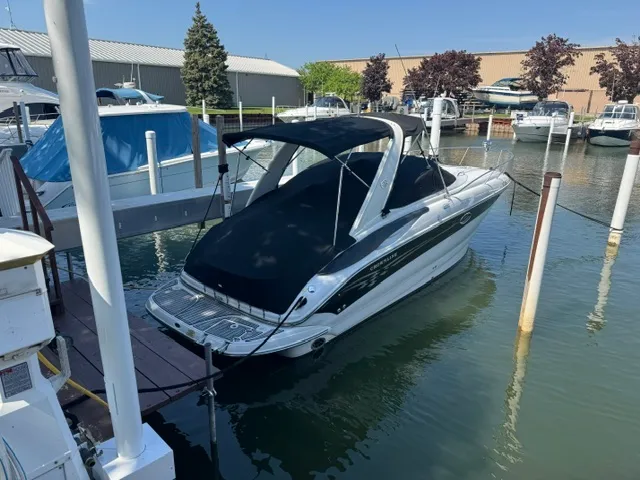 Slide: The Image of Crownline Boats 270 CR 2005 - 5