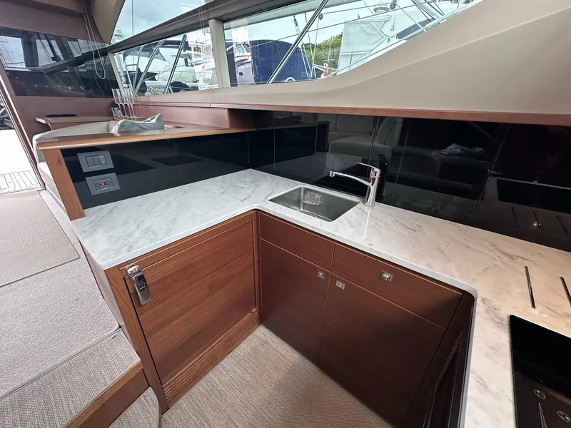Slide: The Image of Princess F43 2018 - 8