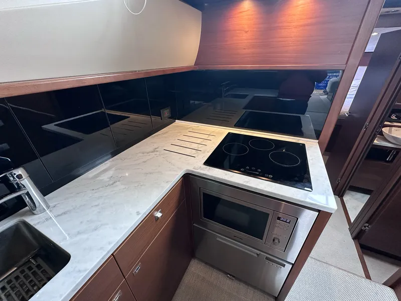 Slide: The Image of Princess F43 2018 - 9