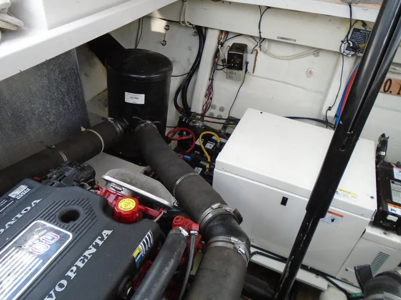 Slide: The Image of Larson 370 CABRIO 2006 - 21