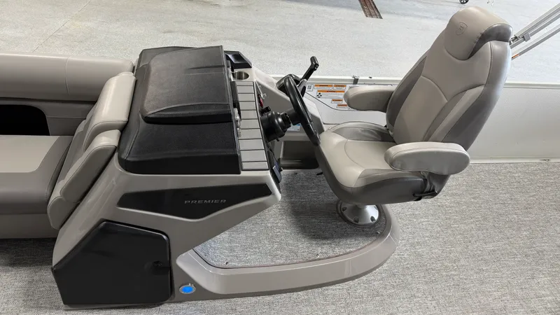 Slide: The Image of Premier 230 SUNSATION 2024 - 29