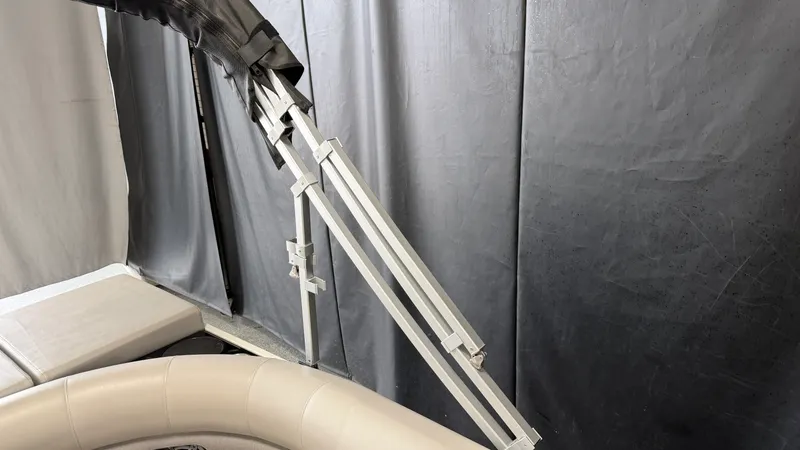 Slide: The Image of Premier 230 SUNSATION 2024 - 62