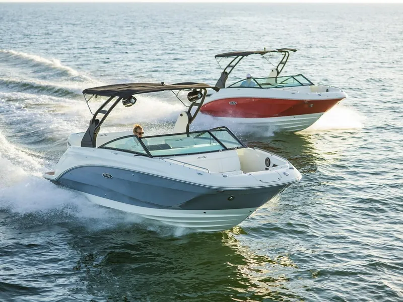 Slide: The Image of Sea Ray SDX 250 Outboard 2024 - 12