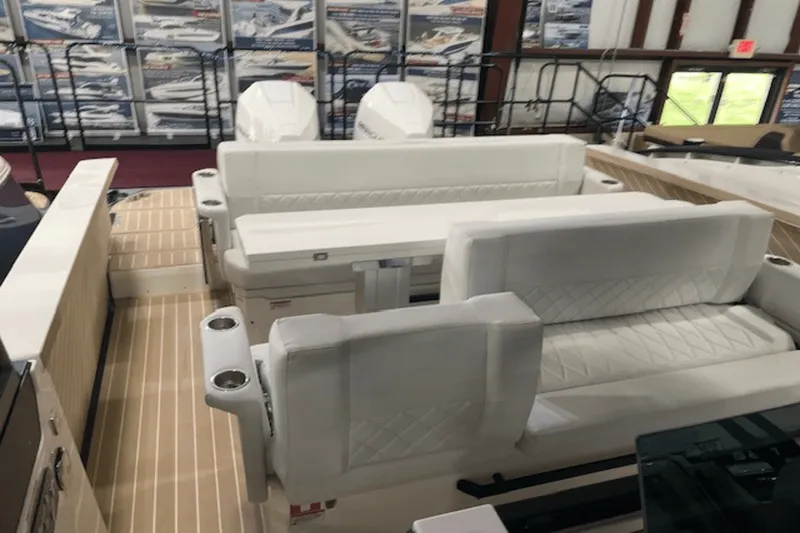 Slide: The Image of Saxdor 320 GTO 2025 - 29