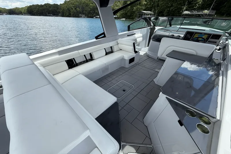 Slide: The Image of Aviara AV 36 2022 - 31