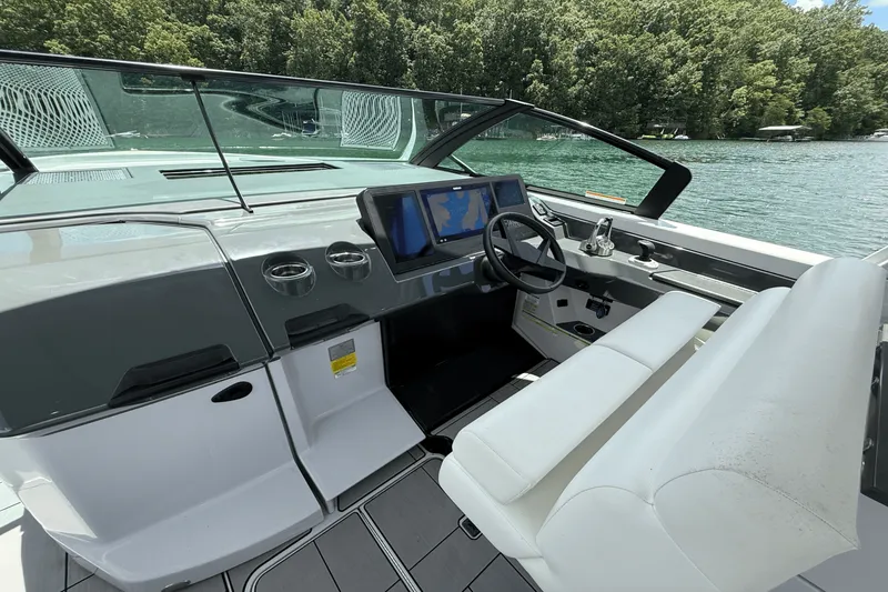 Slide: The Image of Aviara AV 36 2022 - 45