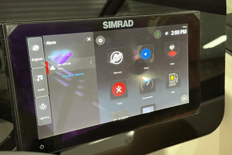 Slide: The Image of Sea Ray SDX 230 Outboard 2026 - 55