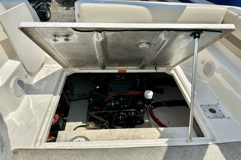 Slide: The Image of Chaparral 260 SIGNATURE 2005 - 15