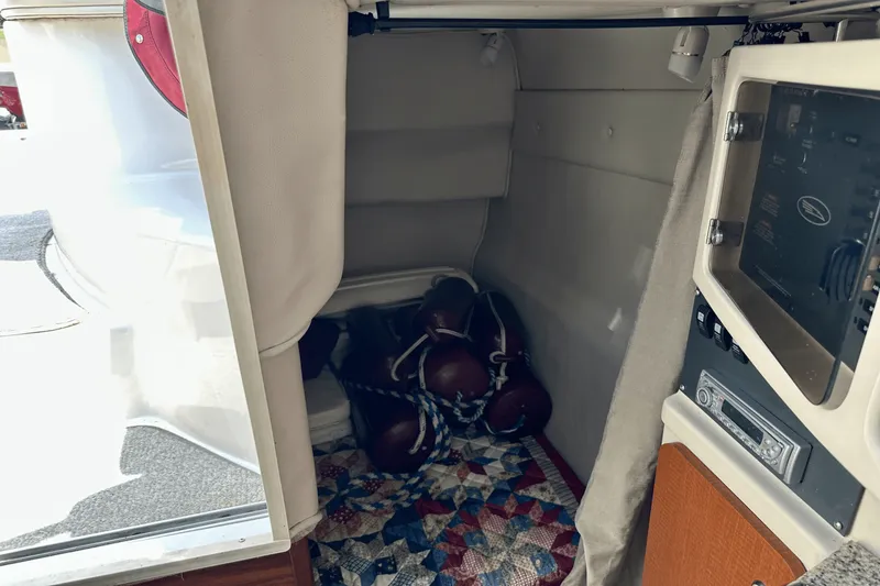 Slide: The Image of Chaparral 260 SIGNATURE 2005 - 35