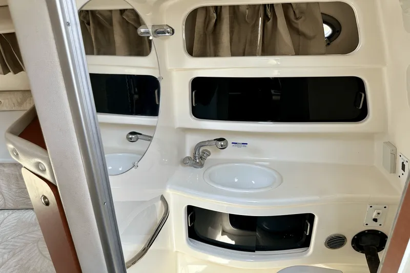 Slide: The Image of Chaparral 260 SIGNATURE 2005 - 39