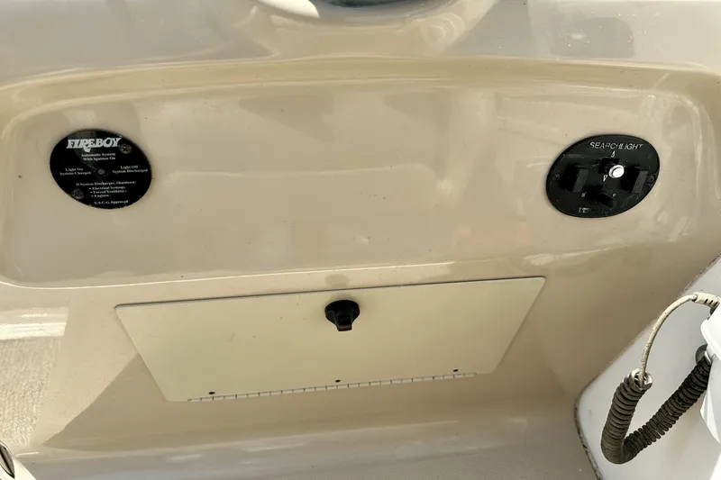 Slide: The Image of Chaparral 260 SIGNATURE 2005 - 48