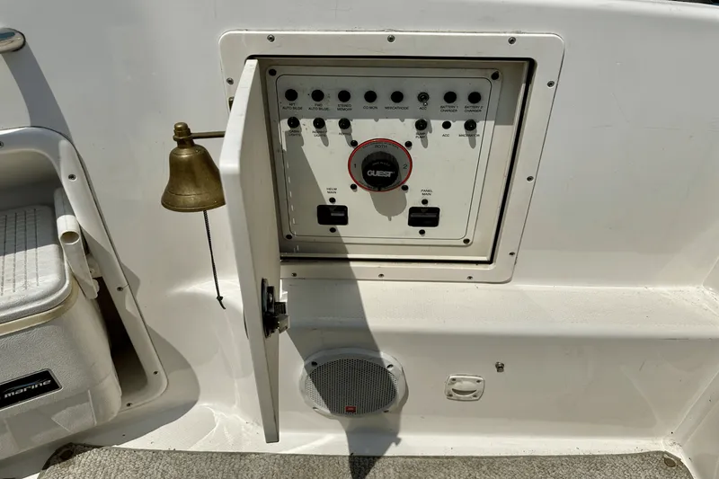 Slide: The Image of Chaparral 260 SIGNATURE 2005 - 54