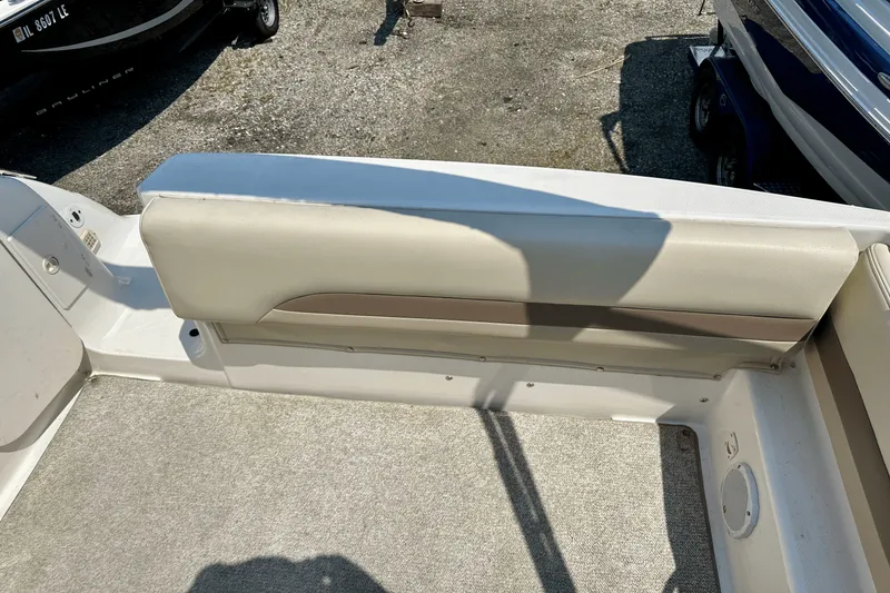 Slide: The Image of Chaparral 260 SIGNATURE 2005 - 58