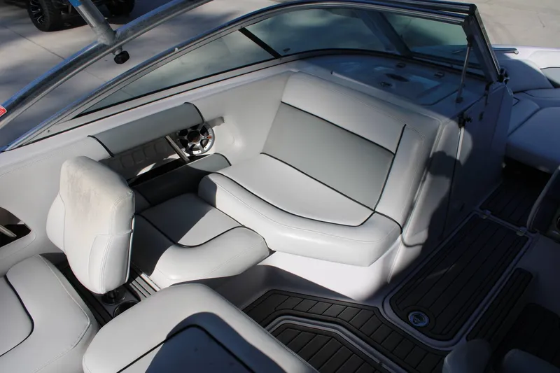 Slide: The Image of Nautique 236 2007 - 11