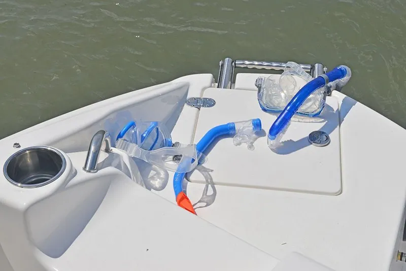 Slide: The Image of Snorkeling gear on a 2023 NauticStar 193 Side Console boat. - 22