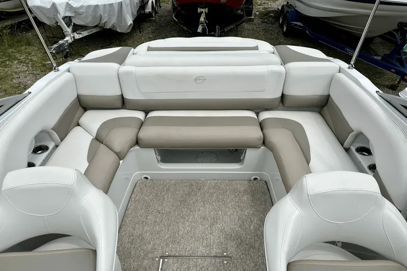 Slide: The Image of Crownline Boats 205 SS 2019 - 21