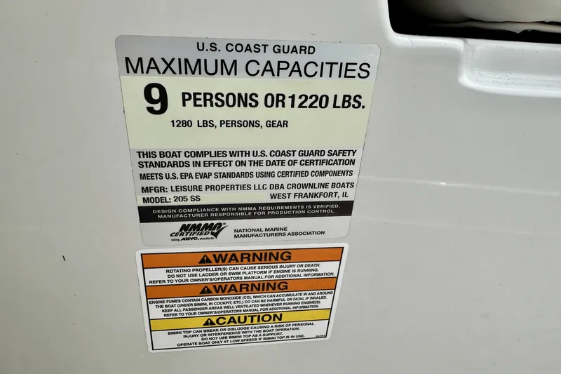 Slide: The Image of Crownline Boats 205 SS 2019 - 36