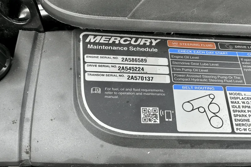 Slide: The Image of Crownline Boats 205 SS 2019 - 39