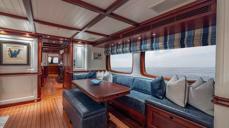 Slide: The Image of Royal Hakvoort Shipyard 148 2008 - 20