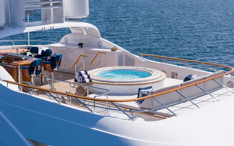 Slide: The Image of Royal Hakvoort Shipyard 148 2008 - 25