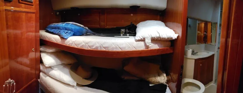 Slide: The Image of Riviera 58 Enclosed Flybridge 2004 - 61