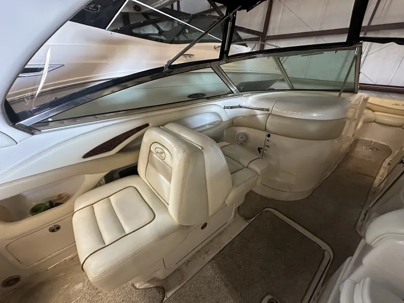 Slide: The Image of Sea Ray 290 BOW RIDER 2002 - 12