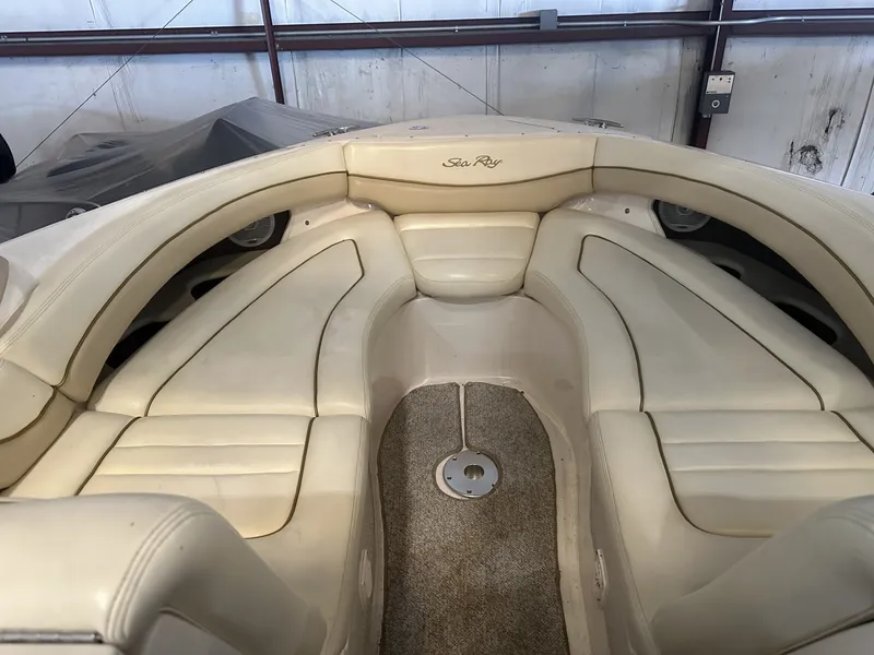 Slide: The Image of Sea Ray 290 BOW RIDER 2002 - 24