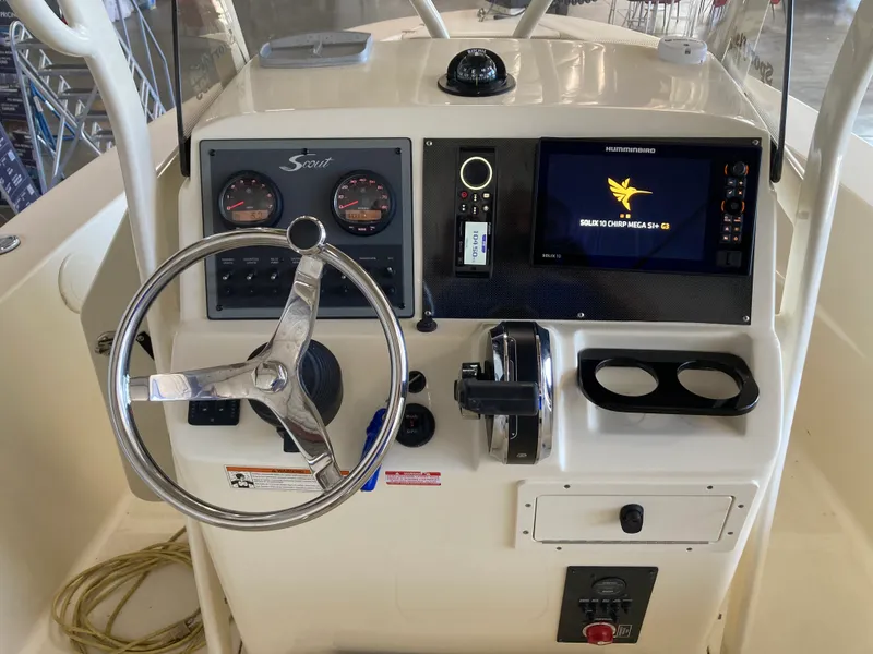 Slide: The Image of Scout 195 SPORTFISH 2019 - 8