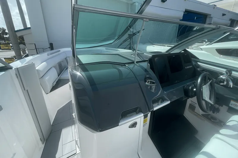 Slide: The Image of Aviara AV32 OB 2022 - 39