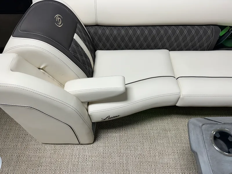 Slide: The Image of Barletta Lusso 2025 - 73