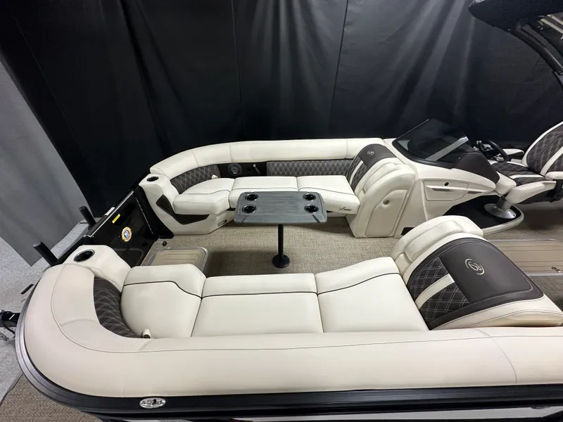 Slide: The Image of Barletta Lusso 2025 - 4