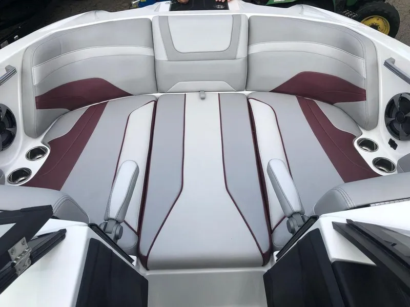 Slide: The Image of Malibu Wakesetter 22 MXZ 2018 - 20