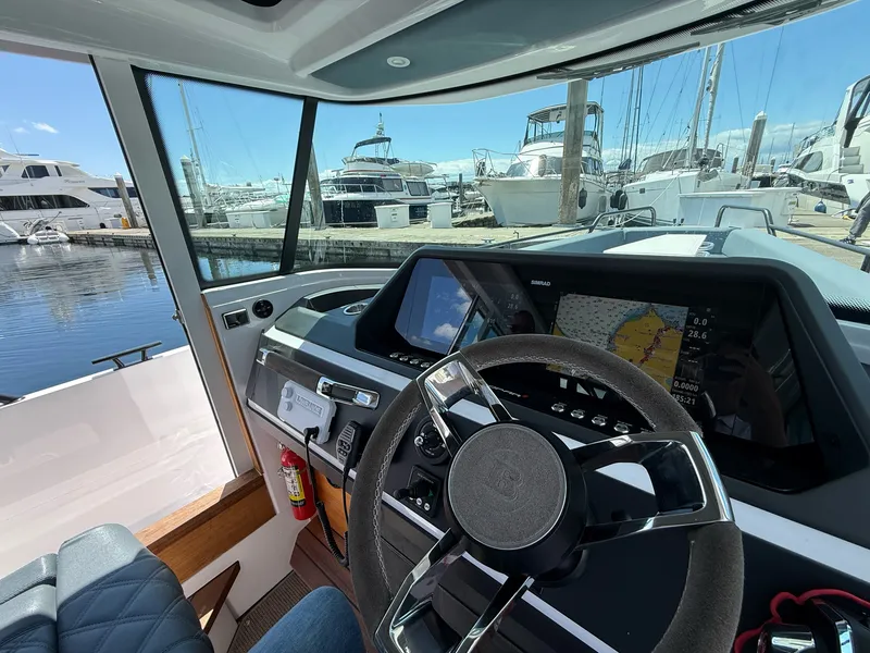 Slide: The Image of Axopar 28 CABIN 2022 - 66
