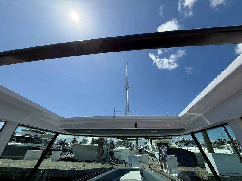 Slide: The Image of Axopar 28 CABIN 2022 - 74