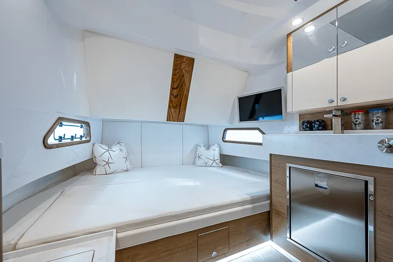 Slide: The Image of Bertram 39CC 2022 - 4