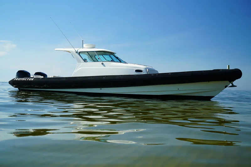 The Image of Protector 38 Tauranga SL 2008 - 0