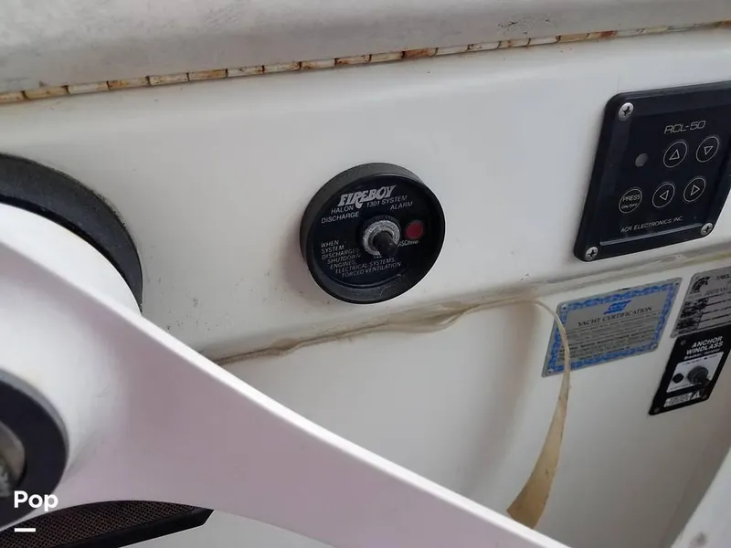 Slide: The Image of 1990 Trojan 8.6 Meter for sale in Philadelphia, PA - 24