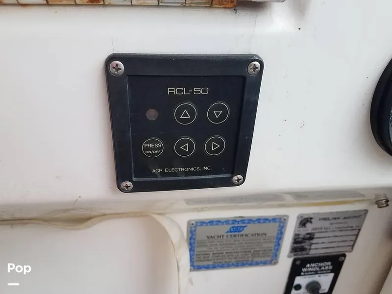 Slide: The Image of 1990 Trojan 8.6 Meter for sale in Philadelphia, PA - 25