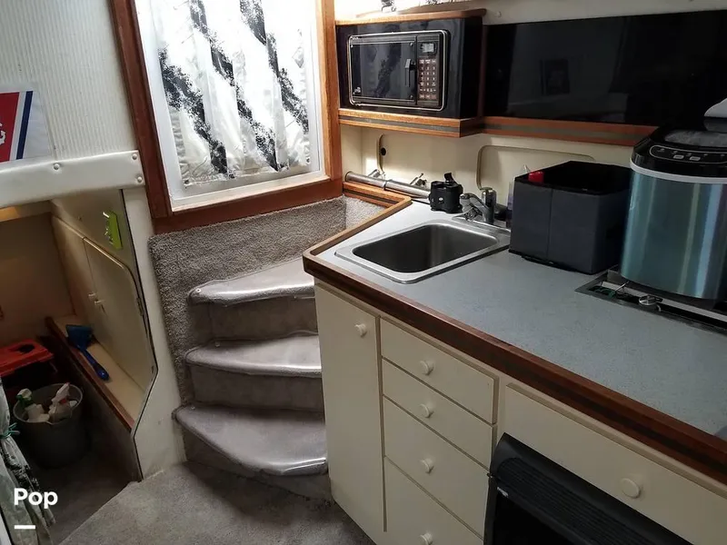 Slide: The Image of 1990 Trojan 8.6 Meter for sale in Philadelphia, PA - 33