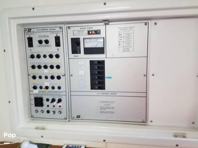 Slide: The Image of 1990 Trojan 8.6 Meter for sale in Philadelphia, PA - 59